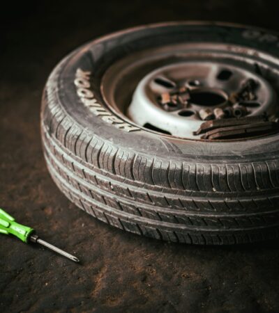 Gumi forgásirány és mintázat: típusok, előnyök, hátrányok