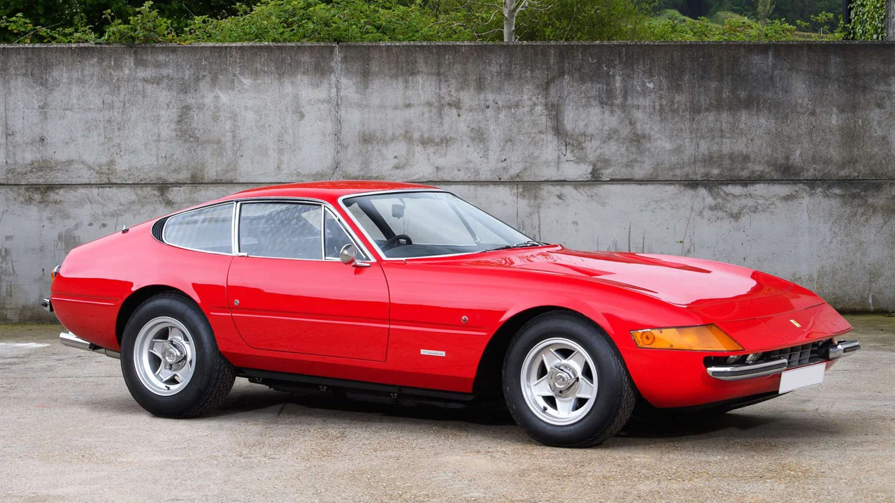ferrari 365 gtb daytona